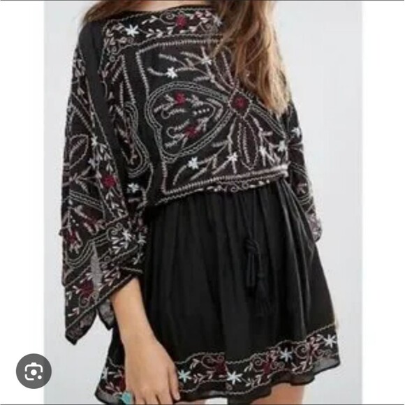 Free People Batiste Frida Black Embroidered Mini Dress Bell Sleeve S Small - Picture 6 of 16